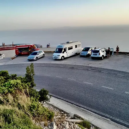 Kemping Camper For Rent *